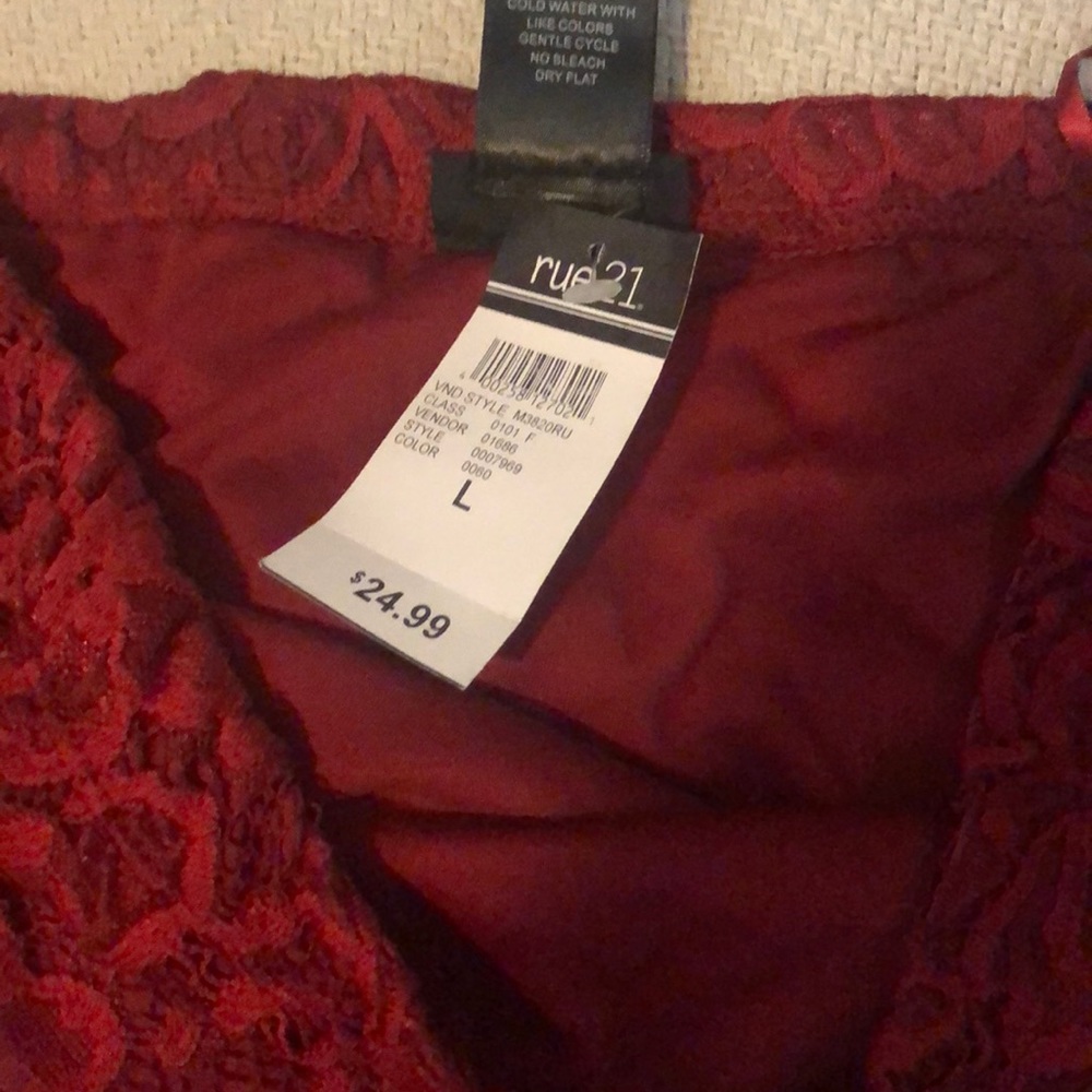 Little Red Dress - Picture 2 of 2